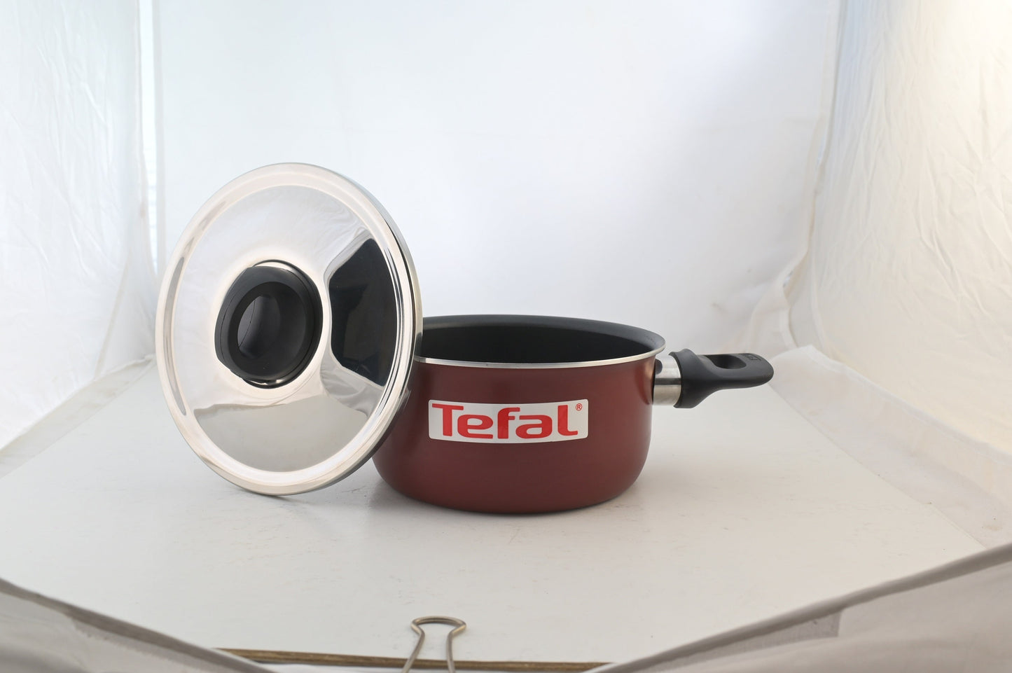 Tefal Armatal 22cm Non-Stick Cooking Pot with Stainless lid